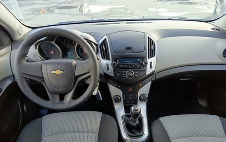 Chevrolet Cruze II, 2013 год, 844 995 рублей, 17 фотография