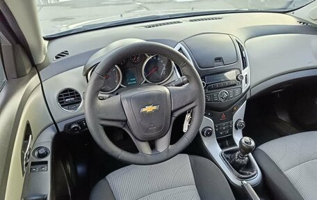 Chevrolet Cruze II, 2013 год, 844 995 рублей, 16 фотография