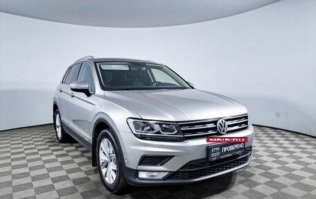 Volkswagen Tiguan II, 2017 год, 2 884 000 рублей, 3 фотография