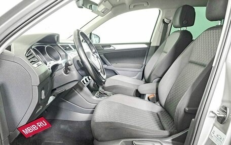 Volkswagen Tiguan II, 2017 год, 2 884 000 рублей, 16 фотография