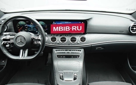 Mercedes-Benz E-Класс, 2021 год, 5 299 000 рублей, 9 фотография
