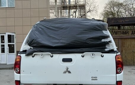 Mitsubishi L200 IV рестайлинг, 2011 год, 1 100 000 рублей, 14 фотография