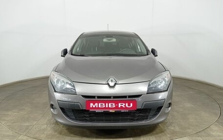 Renault Megane III, 2010 год, 650 000 рублей, 2 фотография