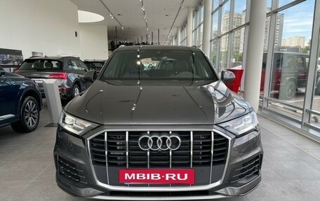 Audi Q7, 2022 год, 12 400 000 рублей, 2 фотография