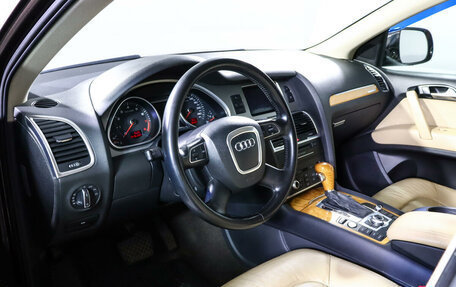 Audi Q7, 2010 год, 1 890 000 рублей, 14 фотография