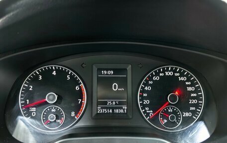 Volkswagen Jetta VI, 2013 год, 899 000 рублей, 10 фотография