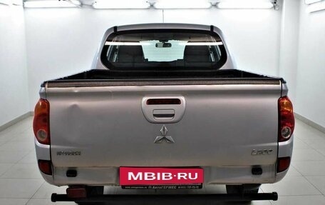 Mitsubishi L200 IV рестайлинг, 2014 год, 1 537 000 рублей, 3 фотография