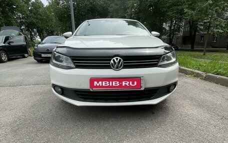 Volkswagen Jetta VI, 2014 год, 1 200 000 рублей, 3 фотография