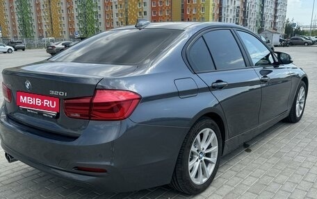 BMW 3 серия, 2017 год, 2 950 000 рублей, 11 фотография