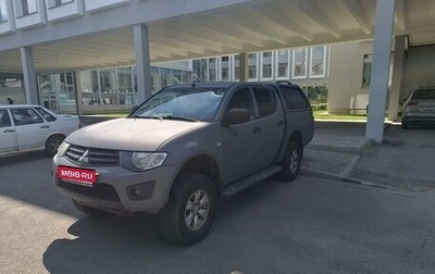 Mitsubishi L200 IV рестайлинг, 2013 год, 1 300 000 рублей, 1 фотография