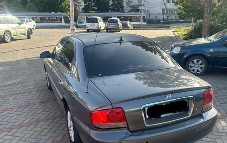 Hyundai Sonata IV рестайлинг, 2004 год, 305 000 рублей, 8 фотография