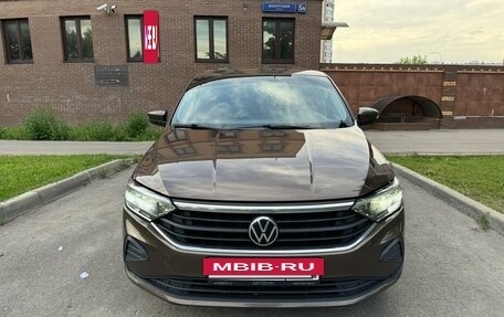 Volkswagen Polo VI (EU Market), 2021 год, 1 880 000 рублей, 2 фотография