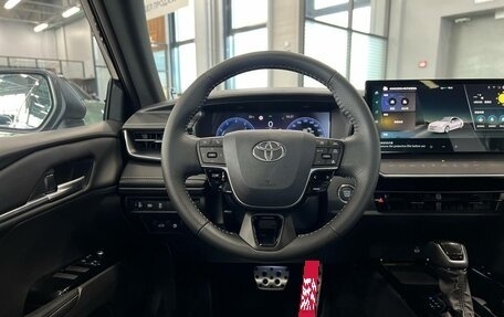 Toyota Camry, 2024 год, 4 300 000 рублей, 28 фотография