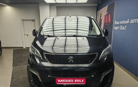 Peugeot Traveller I, 2021 год, 4 550 000 рублей, 6 фотография