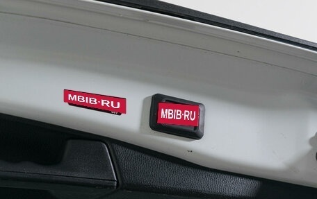 Toyota RAV4, 2020 год, 3 799 000 рублей, 4 фотография