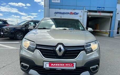 Renault Logan II, 2019 год, 1 299 000 рублей, 7 фотография