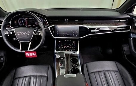 Audi A6, 2020 год, 3 800 000 рублей, 7 фотография