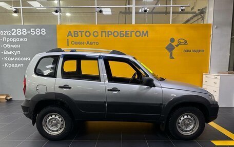 Chevrolet Niva I рестайлинг, 2014 год, 644 000 рублей, 2 фотография