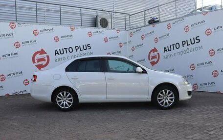 Volkswagen Jetta VI, 2009 год, 860 000 рублей, 3 фотография