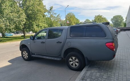 Mitsubishi L200 IV рестайлинг, 2013 год, 1 300 000 рублей, 7 фотография