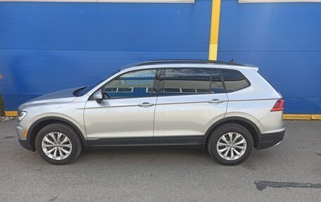 Volkswagen Tiguan II, 2019 год, 2 799 999 рублей, 8 фотография