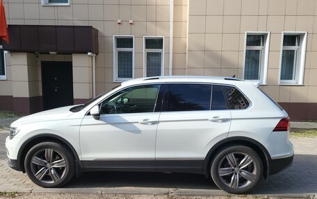 Volkswagen Tiguan II, 2019 год, 3 500 000 рублей, 3 фотография