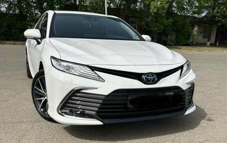 Toyota Camry, 2022 год, 3 949 000 рублей, 3 фотография