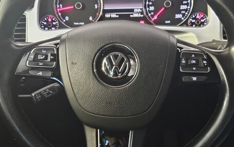 Volkswagen Touareg III, 2014 год, 2 900 000 рублей, 16 фотография