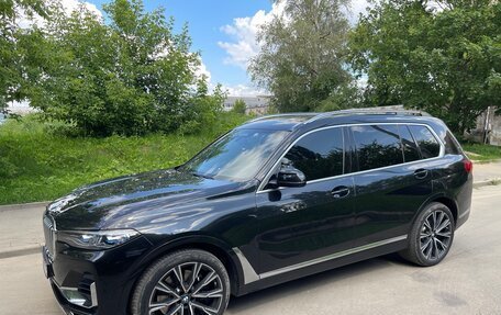 BMW X7, 2021 год, 13 250 000 рублей, 8 фотография