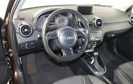 Audi A1, 2011 год, 998 000 рублей, 17 фотография