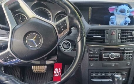 Mercedes-Benz E-Класс, 2013 год, 2 000 000 рублей, 7 фотография