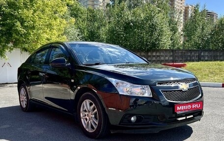 Chevrolet Cruze II, 2011 год, 775 000 рублей, 1 фотография