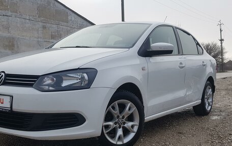 Volkswagen Polo VI (EU Market), 2012 год, 990 000 рублей, 1 фотография