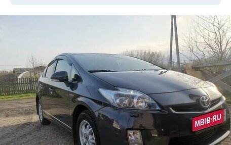 Toyota Prius, 2010 год, 1 350 000 рублей, 6 фотография