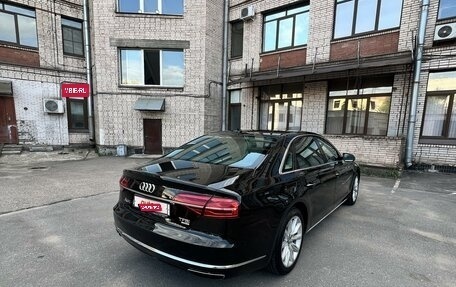 Audi A8, 2014 год, 3 290 000 рублей, 6 фотография