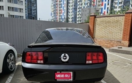 Ford Mustang VI рестайлинг, 2006 год, 2 500 000 рублей, 5 фотография