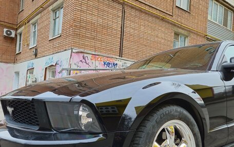 Ford Mustang VI рестайлинг, 2006 год, 2 500 000 рублей, 31 фотография