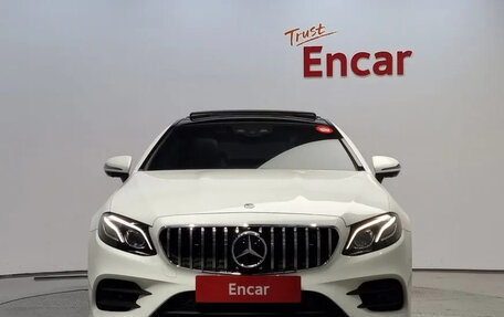 Mercedes-Benz E-Класс, 2019 год, 4 190 151 рублей, 3 фотография