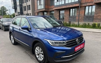 Volkswagen Tiguan II, 2021 год, 2 878 000 рублей, 1 фотография