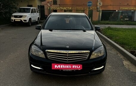Mercedes-Benz C-Класс, 2010 год, 1 250 000 рублей, 2 фотография