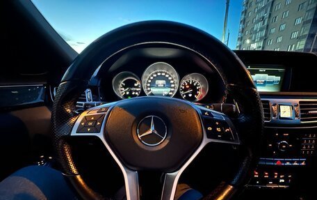 Mercedes-Benz E-Класс, 2015 год, 2 600 000 рублей, 24 фотография