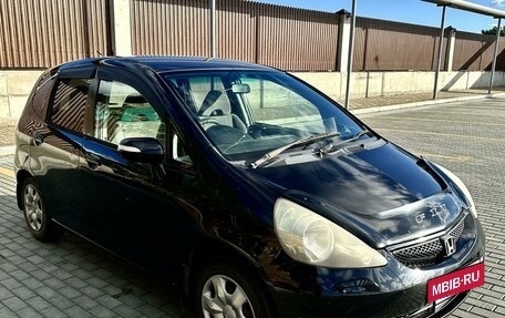 Honda Fit III, 2006 год, 585 000 рублей, 5 фотография