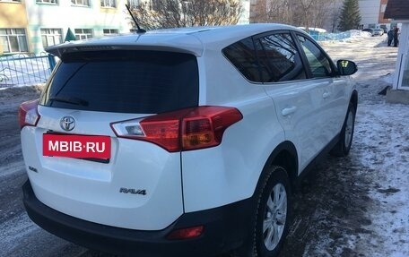 Toyota RAV4, 2015 год, 2 500 000 рублей, 8 фотография