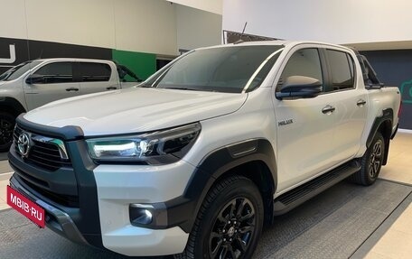 Toyota Hilux VIII, 2021 год, 6 900 000 рублей, 2 фотография