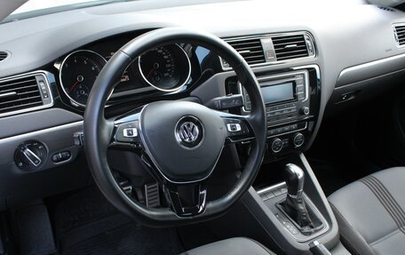 Volkswagen Jetta VI, 2017 год, 1 400 000 рублей, 6 фотография