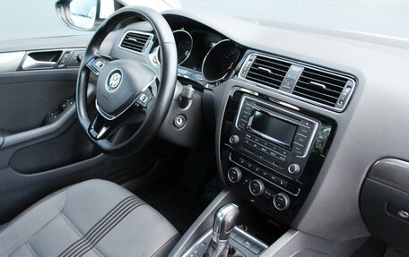 Volkswagen Jetta VI, 2017 год, 1 400 000 рублей, 5 фотография
