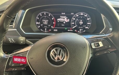 Volkswagen Tiguan II, 2017 год, 2 428 000 рублей, 7 фотография