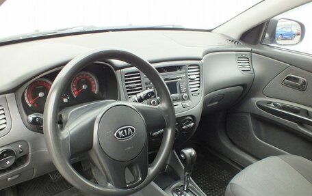 KIA Rio II, 2011 год, 730 000 рублей, 16 фотография