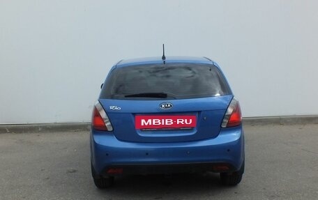 KIA Rio II, 2011 год, 730 000 рублей, 6 фотография