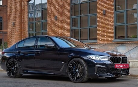 BMW 5 серия, 2022 год, 7 450 000 рублей, 3 фотография